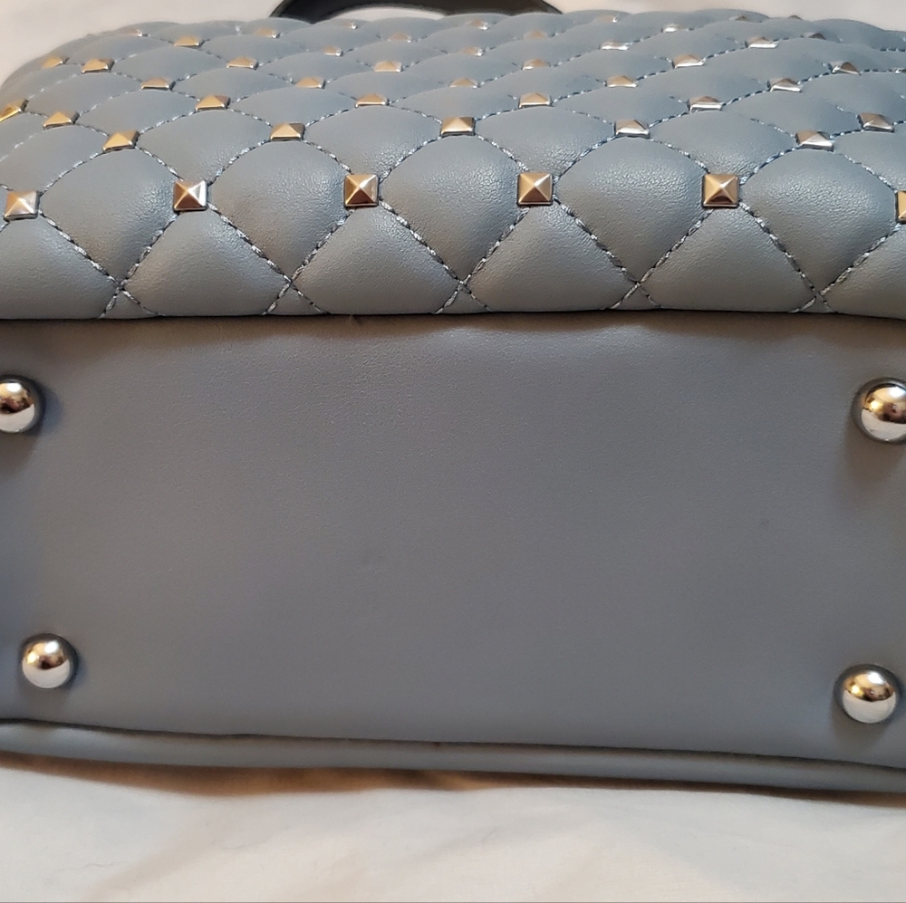 Light Blue Purse - Picture 3 of 10